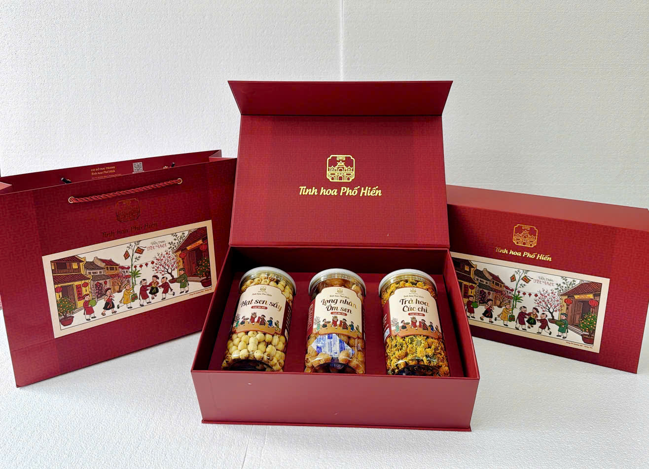 Bộ set quà “ 𝓥𝓮̣𝓷 𝓣𝓻𝓸̀𝓷 𝓣𝓮̂́𝓽 𝓥𝓲𝓮̣̂𝓽 “